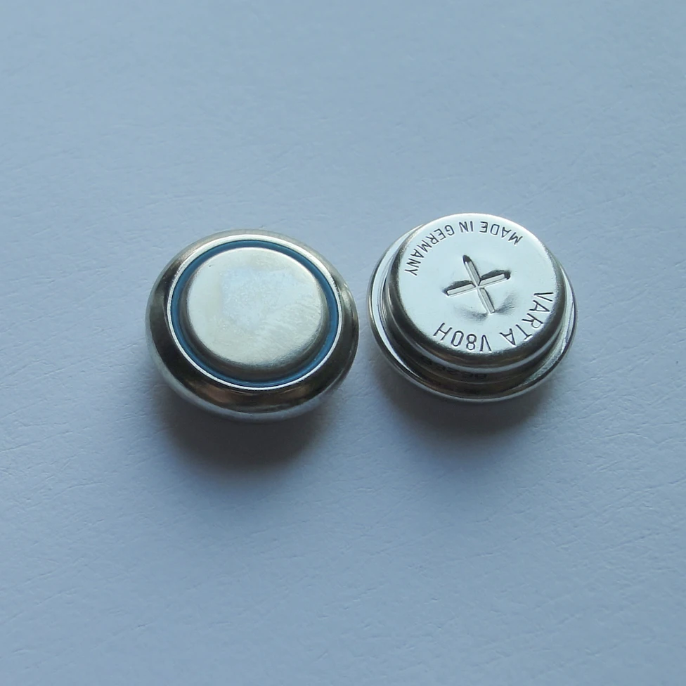 Батарейка кнопка. Элементы питания l1142. Батарейка ag12 maxell 186/lr43 alkaline 1. 5v. Батарейка таблетка lr44.