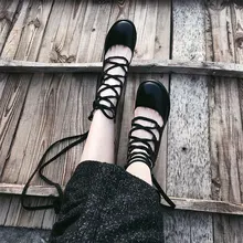 2019 spring and summer new flat bottom cross straps thick with internal increase ladies casual shoes