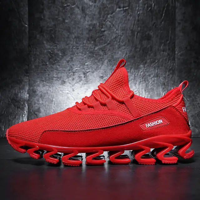 zapatos rojos deportivos