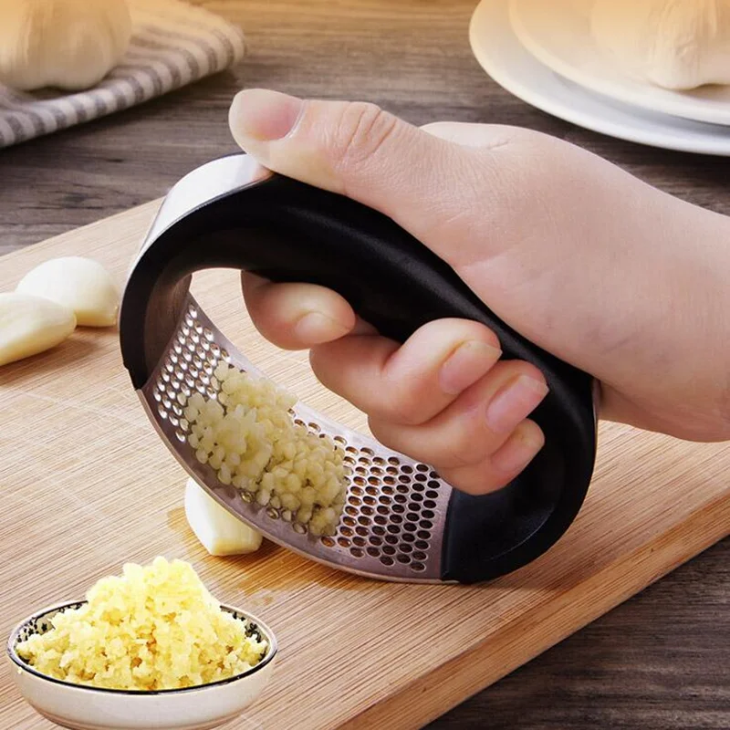 

Stainless Steel Garlic Press Multifunctional Grinding Grater Squeeze Tool hand Crusher Cooking Kitchen Accessories