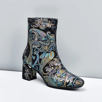 

women Ankle boots Plus size 22-26.5 cm feet length Embroidered flower stretch fabric European and American ankle boots for women