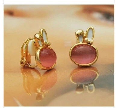 

The cute little rabbit opal U ear clip non Pierced Earring invisible Earring LM-C268