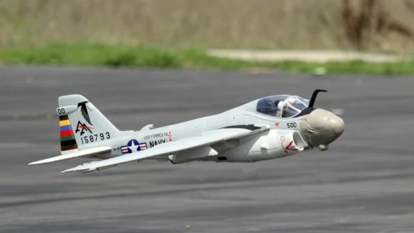 RC Jet Hobby Plane Freewing 80 мм A-6 A6 Intruder с створками и втягиваниями