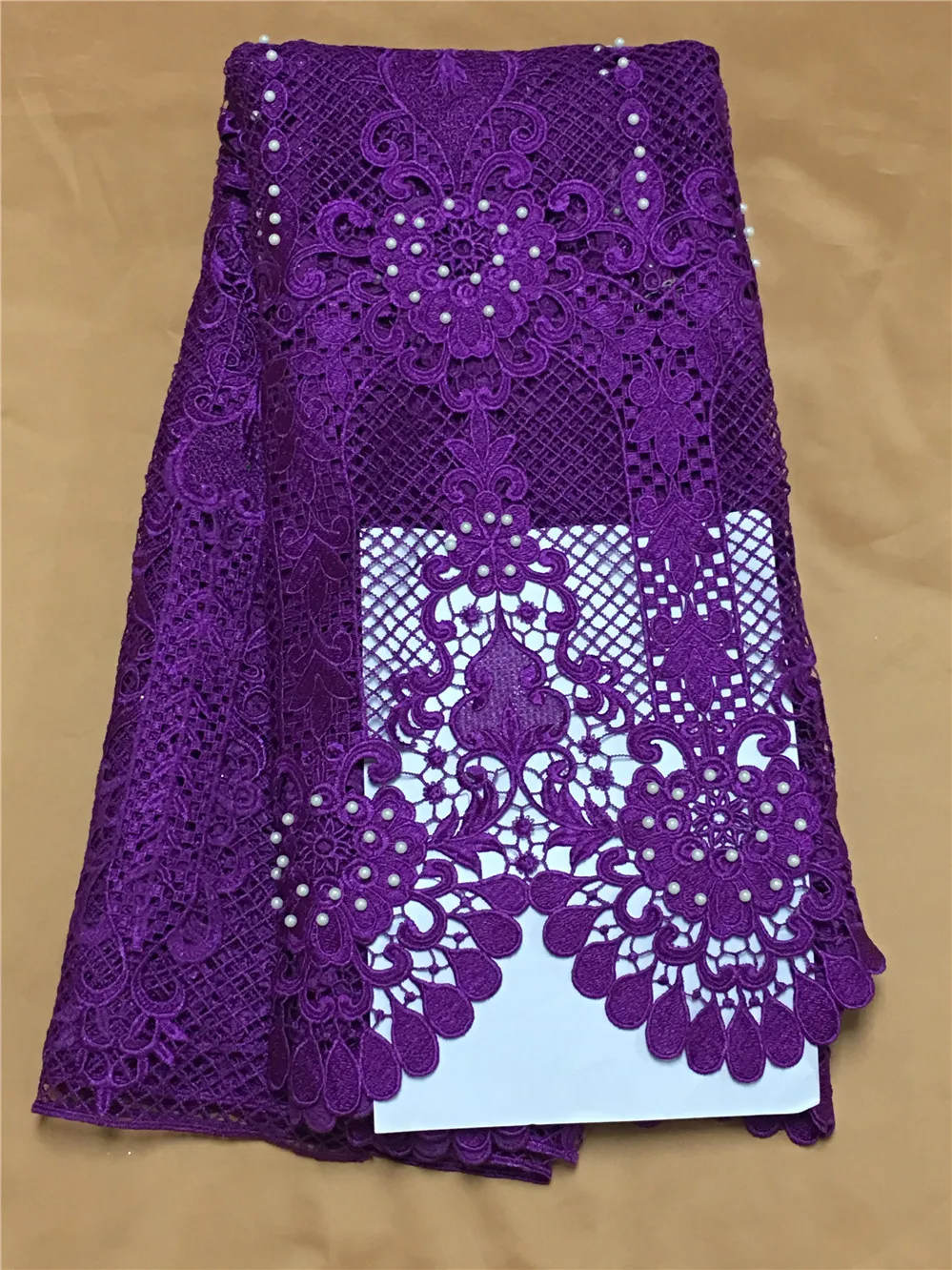 

2017 Latest design purple african guipure lace fabric with white beads high quality nigerian cord lace fabric for wedding