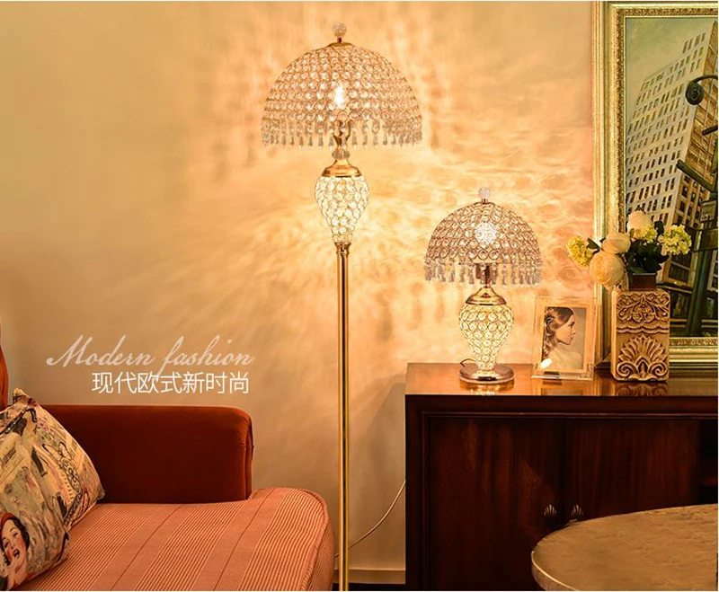 WOERFU Европейский торшер с кристаллами Гостиная Спальня творческий американский Свадебный номер шикарная напольная настольная лампа