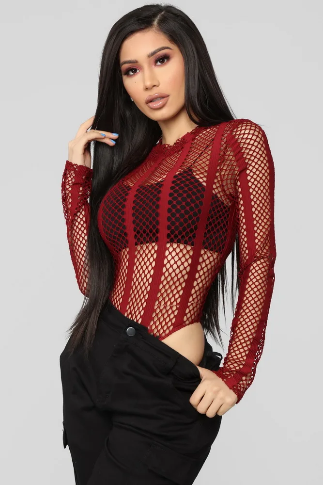 Wendywu مثير النساء س الرقبة طويلة الأكمام الصيف Bodycon شبكة صيد السمك ارتداءها الإناث أنيقة نادي السروال القصير وزرة