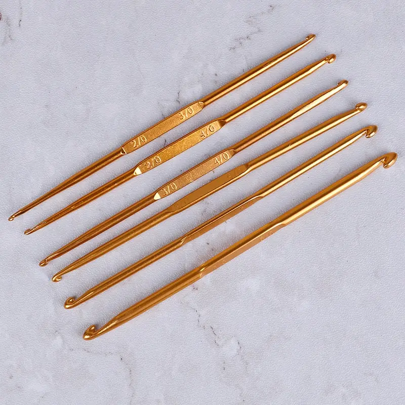 6Pcs Weave Craft Sweater Knitting Hooks Bamboo Handle Craft Needles Crochet Hook Golden Alumina Double End Knitting Needle Set