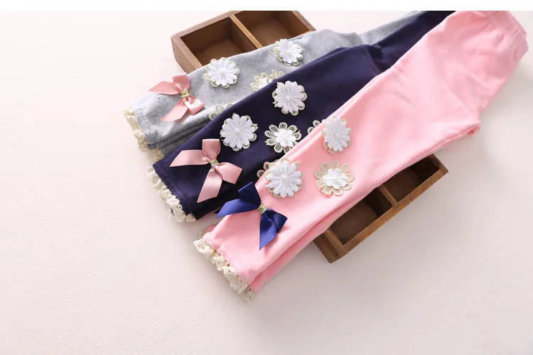 2018 Summer Kids Children Cotton Pink Gray Navy Blue Full Length Capri With Bow Flower Foral Lace Baby Girl Leggings Children (19)