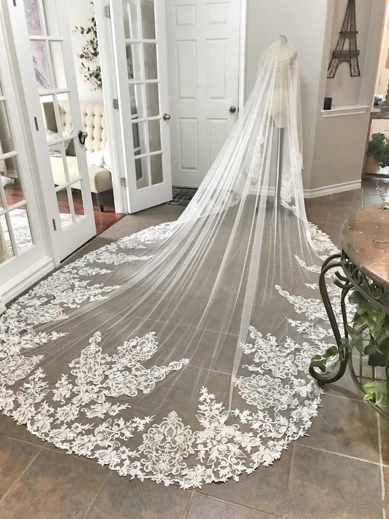 new-designer-3m-long-cathedral-length-wedding-veils-1t-bridal-veil-accessories-vintage-ivory-bridal-veils-with-free-comb-custom-made (1)