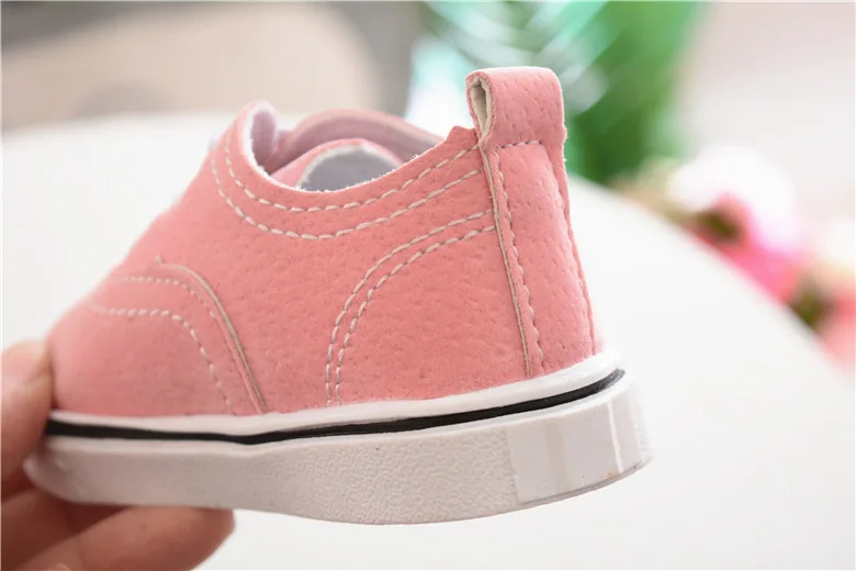 Высококачественная Брендовая детская повседневная обувь для новорожденных, мягкая спортивная обувь для мальчиков и девочек, модные детские кроссовки
