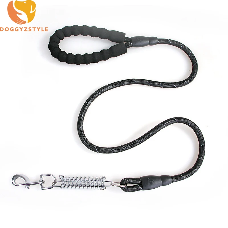 Nylon Reflective Dog Leash for Golden Retriever Labrador Outdoor
