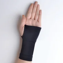 Высокий эластичный браслет Половина перчатки бадминтон Tenis волейбол Велоспорт Защита запястья руки поддерживающие перчатки тренажерный зал защита