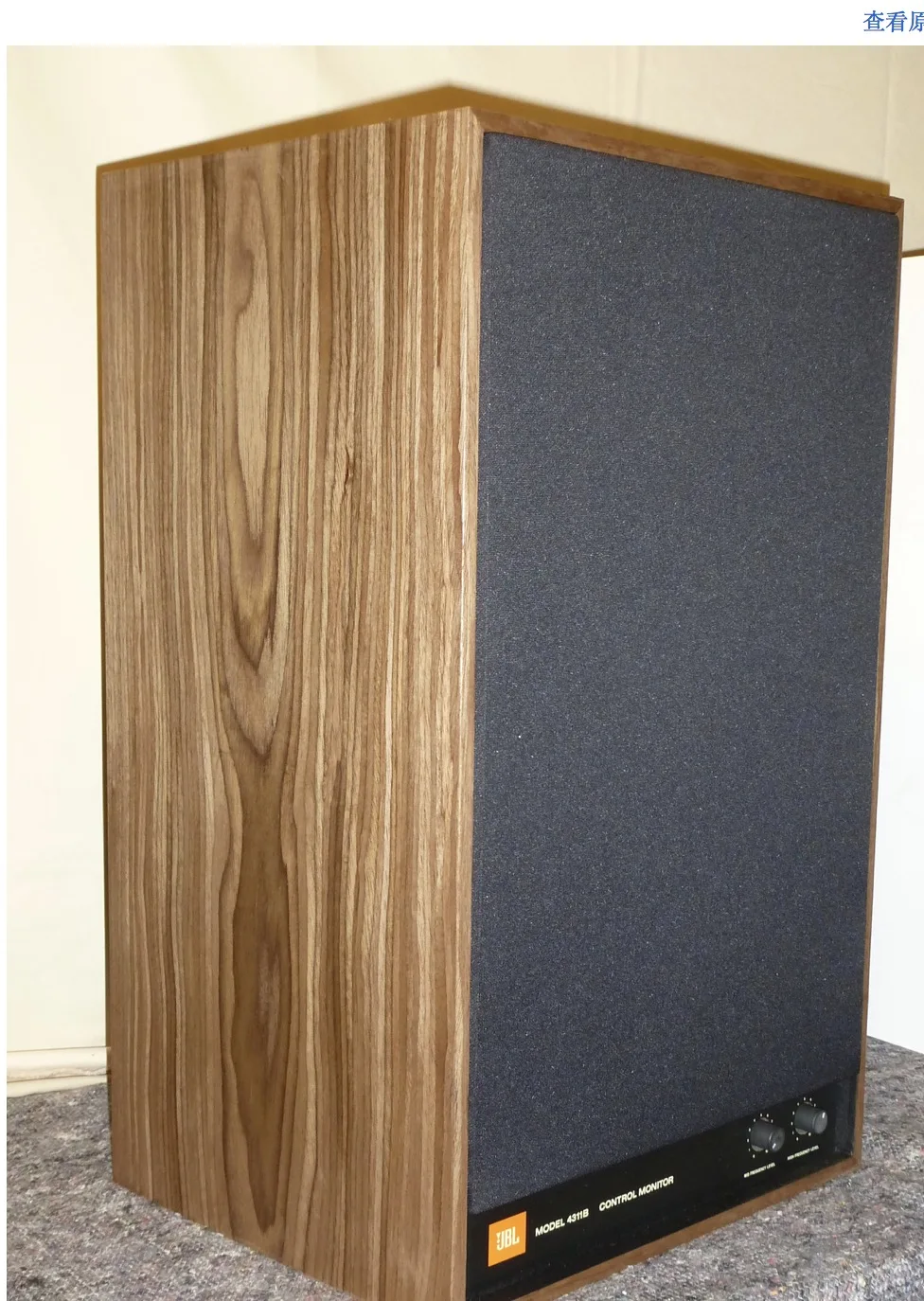 2Pieces L:2.5Meters Width:30CM  Thickness:0.25mm  Vintage American Style Black Walnut Veneer Sound Skin Wood Veneer