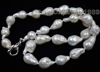 

Baroque 10-12mm Furrow Kasumi white pearl necklace 17"