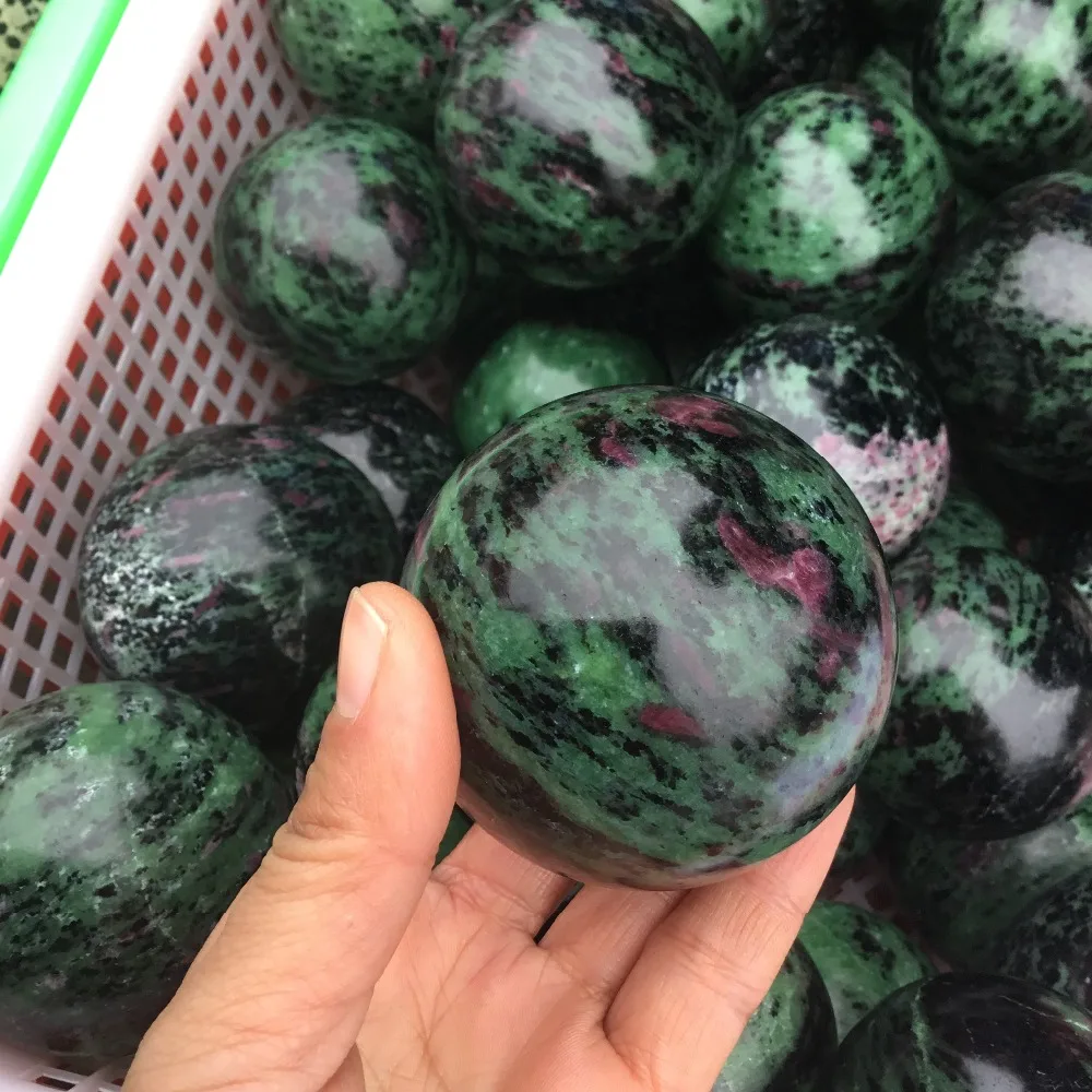 Высокое качество натуральный рубин камень циозит сферы Кристалл Рейки исцеляющий шар