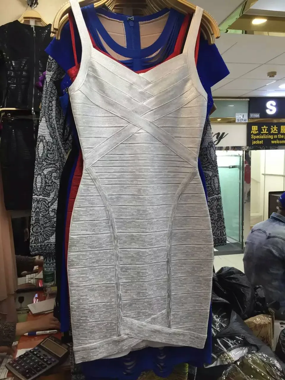 aeProduct.getSubject()