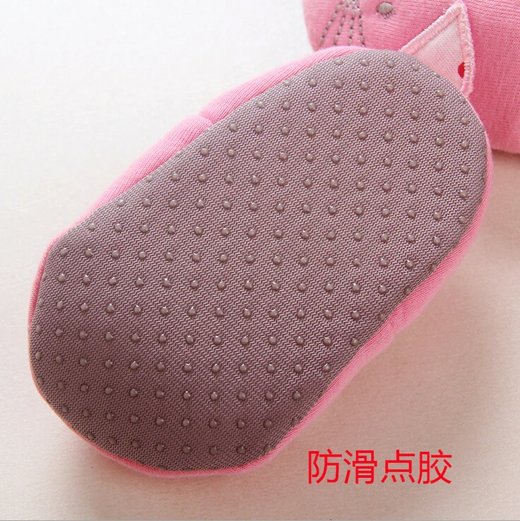 Новое поступление изысканный с принтом из мультиков, хлопок детские носки для малышей для детей, противоскользящие носки-тапочки, плитки обувь