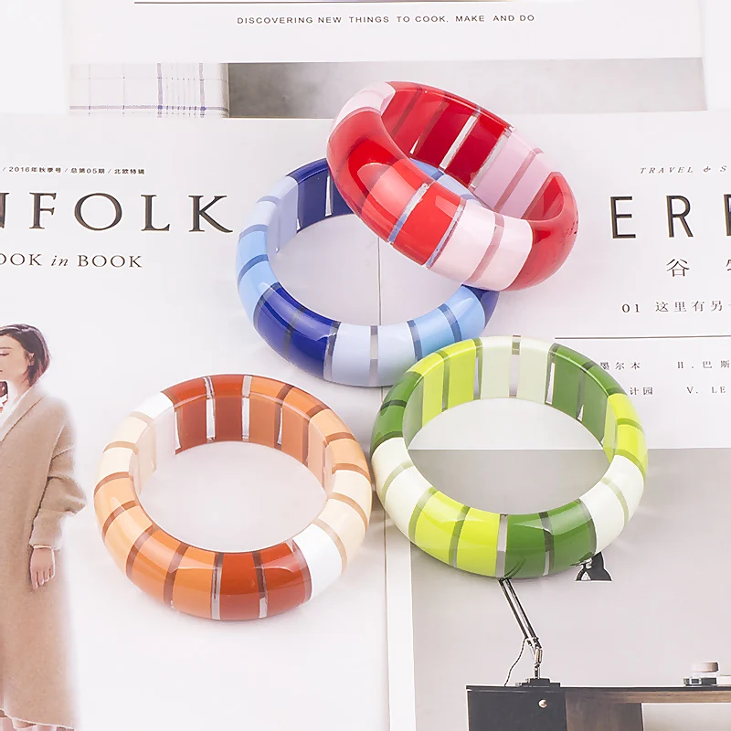 Vintage Acrylic Cuff Fashion Bracelets Bangles for Women Colorful Stripe Resin Wide Bracelet Simple Charm Wedding New Jewelry (3)