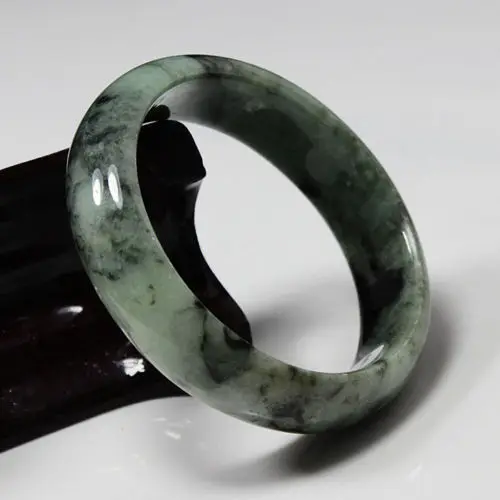 

01718 Beautiful Certified Grade "A" Natural Green Jadeite Jade Gems Bangle Bracelet