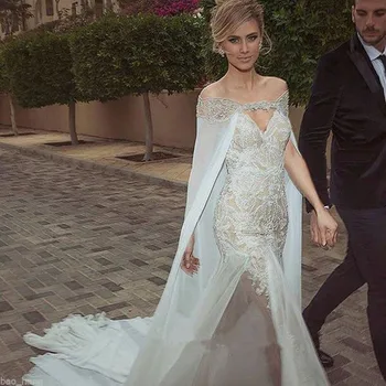 

Chiffon Bridal Capes Long Wraps Wedding Jackets Shiny Beadings Shouler Court Train Hot Sale Cloaks Wedding Accessories