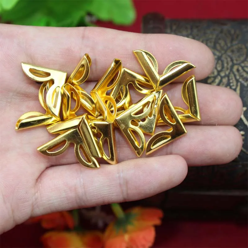Hollow-Corner-Gold-Color-Book-Scrapbooking-Album-Menu-Folder-Corner-Protectors-17mm-Fit-3mm-Thickness-Book