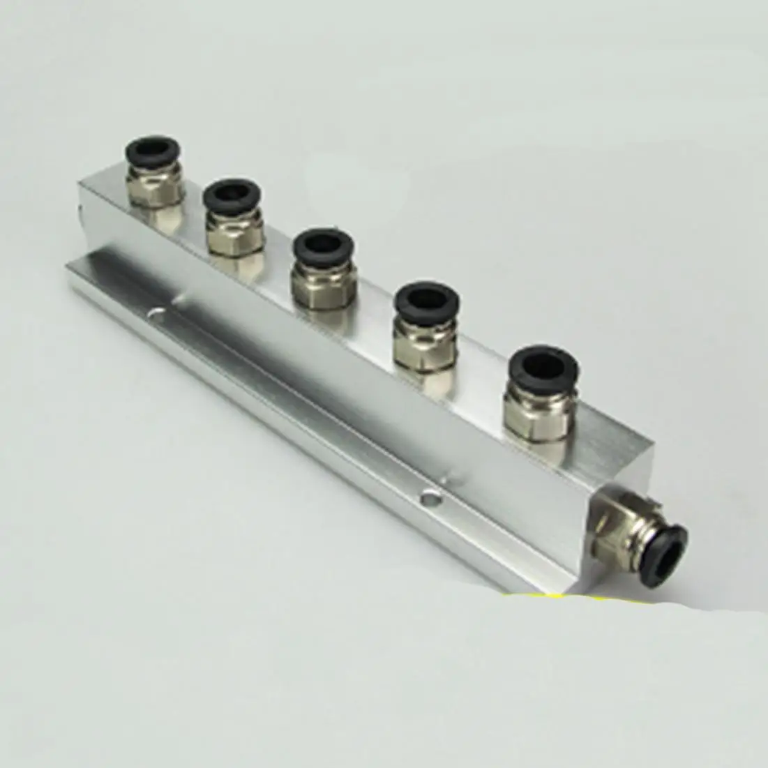 

Толчок 8 мм 5 способ Твердый алюминиевый Т-образный воздушный коллектор блок сплиттер