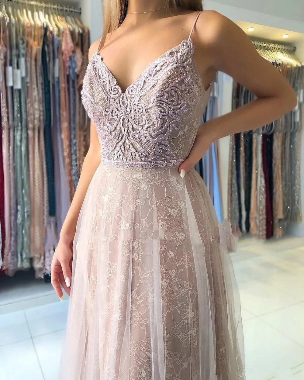 ashi-studio-2019-prom-dresses-sexy-spaghetti-straps-backless-lace-appliques-a-line-evening-gowns-floor-length-special-occasion-dress