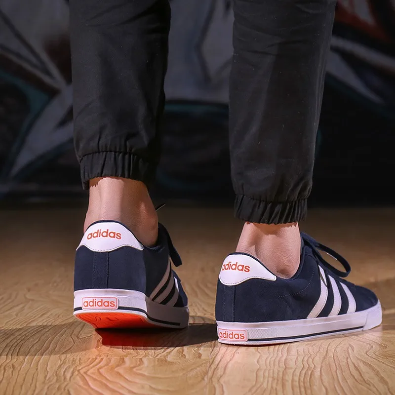 skateboarding shoes sneakers