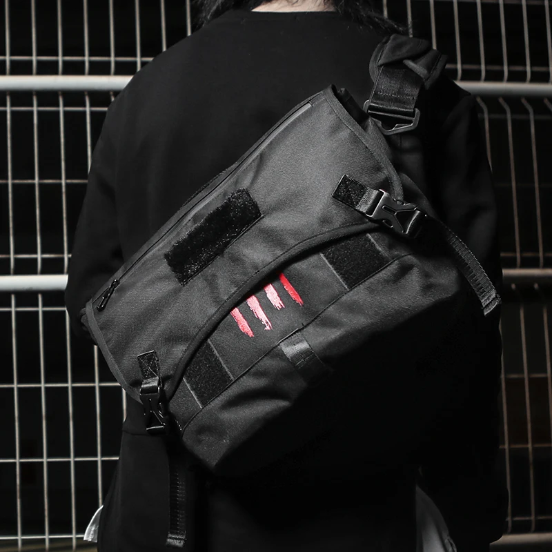 sports messenger bag