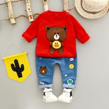 Комплекты одежды для маленьких мальчиков, осень, новая футболка с длинными рукавами+ джинсы с принтом маленького медведя, Повседневная модная одежда для маленьких мальчиков