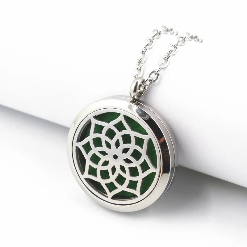 

Hot selling 316 Stainless Steel 30mm Flower Floating Lockets Aroma Essential Oil Diffuser Pendant Necklaces Jewelry