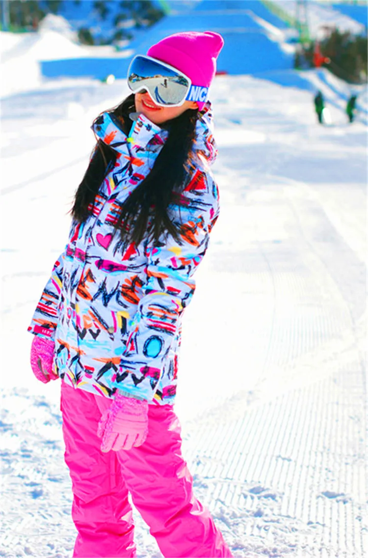 Новое поступление зимняя Лыжная куртка Для женщин ветрозащитный Водонепроницаемый сноуборд костюмы Восхождение Снег Лыжный Спорт Отдых на природе Пеший Туризм наборы для ухода за кожей