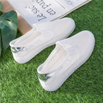 

2019 spring and summer net red white shoes female shallow mouth mesh breathable flat bottom versatile canvas shoes a pedal lazy