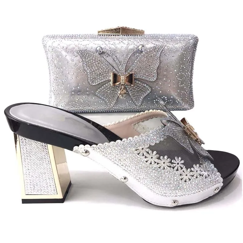 

Fashion silver Color Nigerian Party Shoe and Bag Sets Decorated with Rhinestone High Quality African Matching Shoes and Bag Set