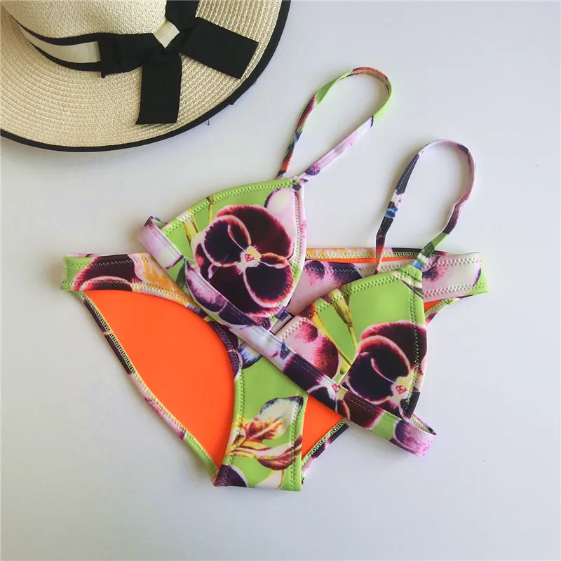 

2018 New Sexy Micro Triangle Bikinis Set Neoprene Push Up Women Vintage Tong String Swimsuit Brazilian Beach Bathing Swimwear