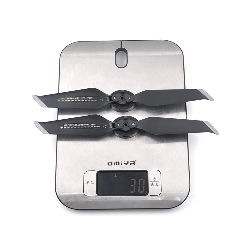 LED light Propeller USB Charging Low Noise Blade Prop Propellers for DJI mavic 2 pro Zoom Drone Accessories 1 (43)