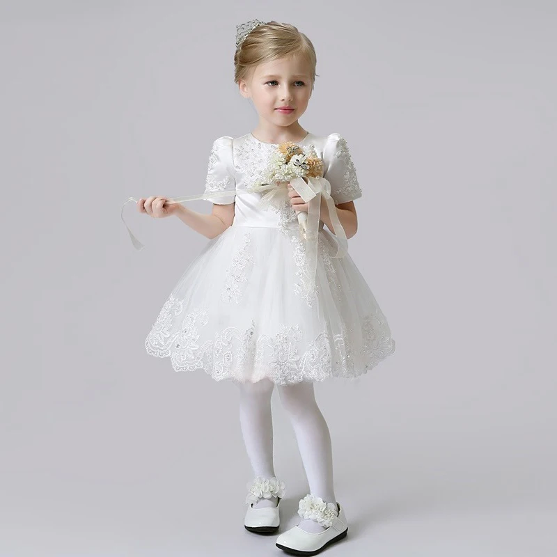 

2017 New Satin Upper Boby Elegant Knee Length Flower Girls Dresses Applique Short Sleeve Tulle Flower Girls Dresses For Weeding