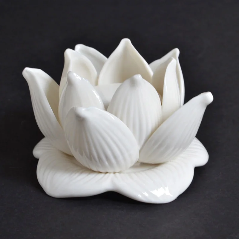Handmade Ceramics Lotus Sculpture Candle Holder Decorative Porcelain Candlestick Ornament Art