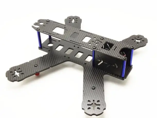 

LT210 210mm Carbon Fiber FPV Racer Quadcopter Frame QAV210 With 10 Pairs Propeller