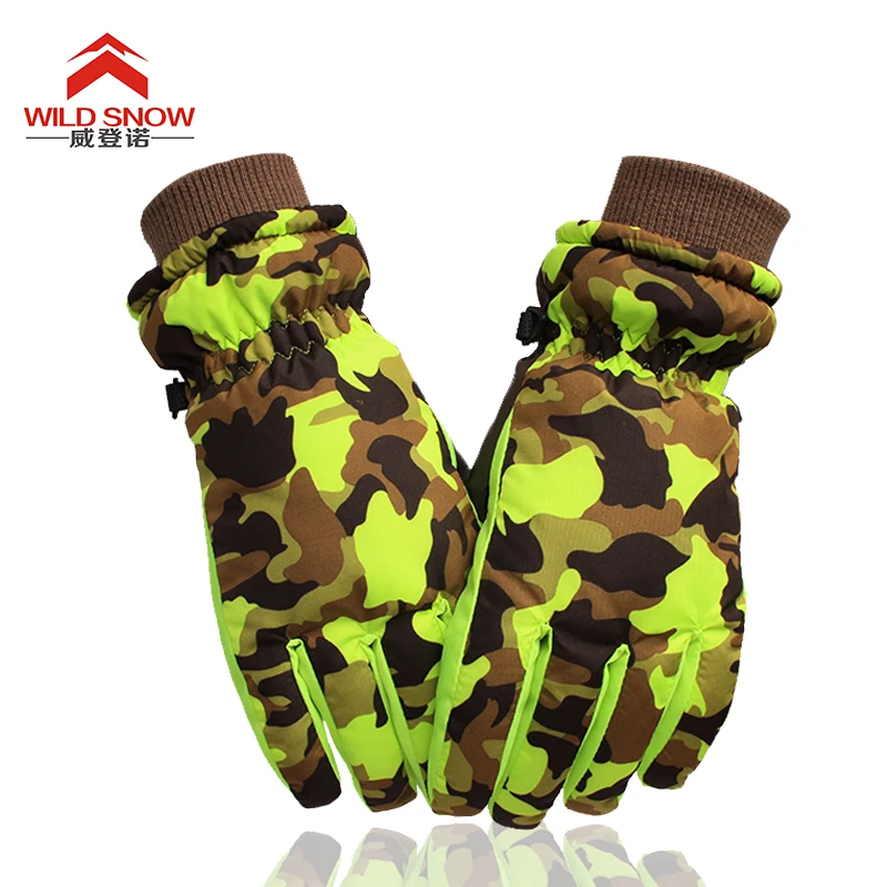 Childrens green camouflage ski gloves kids fingered waterproof