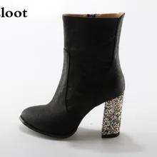 Роскошные женские ботильоны на не сужающемся книзу массивном каблуке с острым носком; тиснёный замшевый кожаный женские ботинки на высоком каблуке; элегантные женские ботинки