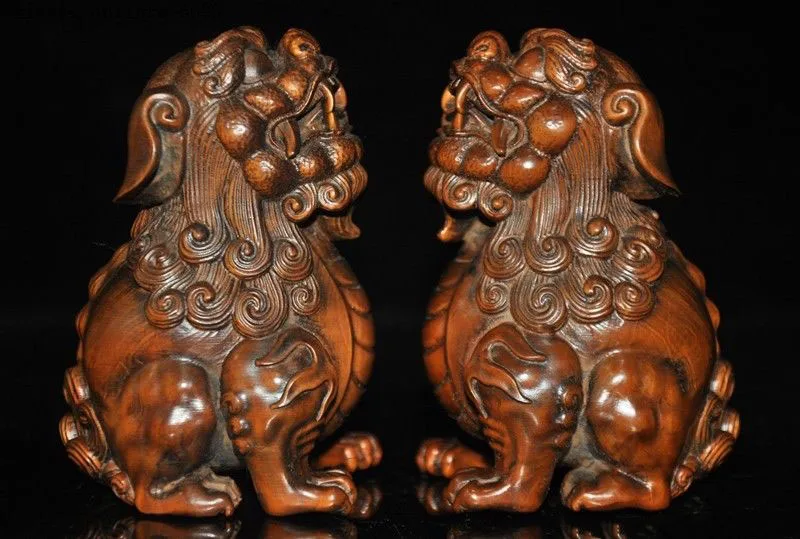 

christmas Old Chinese boxwood wood Feng shui Hand-carved lion beast Foo dog Right statue New Year