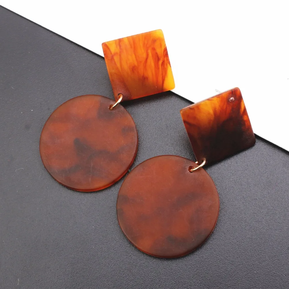 

Simple Square Round Acetate Earrings Personality Atmosphere Exaggerated Edition Geometric Brown Acrylic Earrings