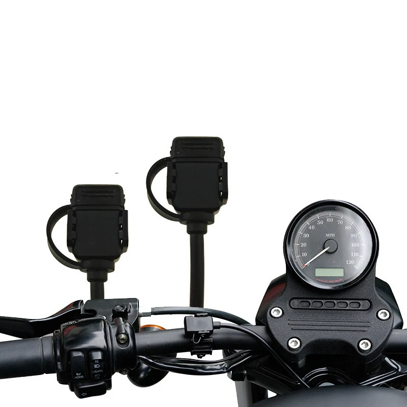 

Motorcycle Dual USB Port 12V-24V 2.4A IPX6 Waterproof USB Charger with Micro USB Charging Cable for Smart Phones GPS