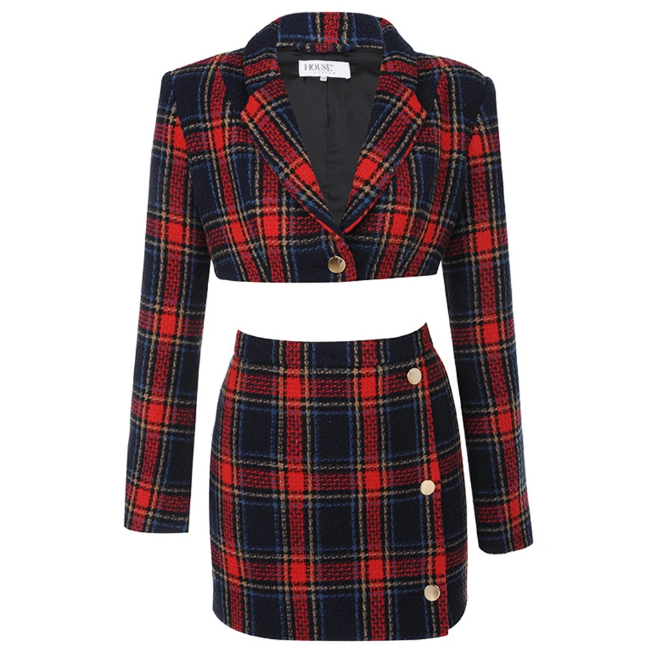 1539147248-rania-blue-red-01