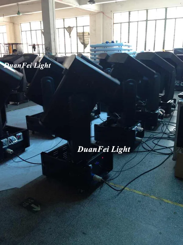 Discolor Moving Head Sky Search Light-15