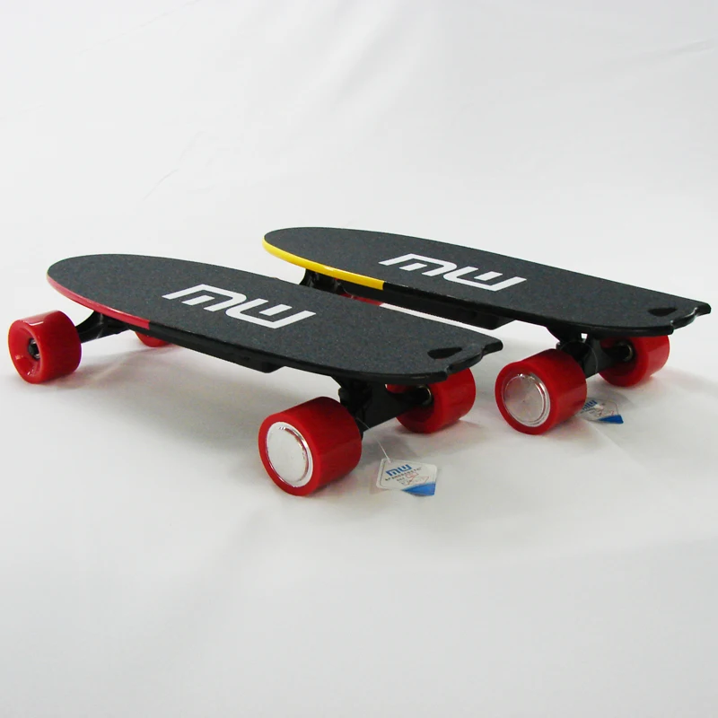 

4 Wheel Electric Scooter Single Hub Motor 4 Wheel Electric Skateboard with remote controller