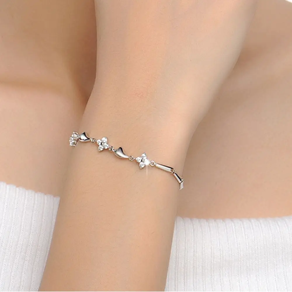 

1 pcs Hot sale Silver Color Four Leaf Clover Charm Bracelet Crystal Chain Bracelet for Women Jewelry bransoletki damskie
