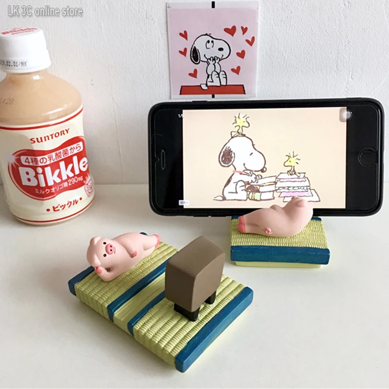 

Interesting Cute Phone Stand Bracket Mobile Phone Holder Desk Decor Support for iPhone XiaoMi Huawei Samsung Smartphones