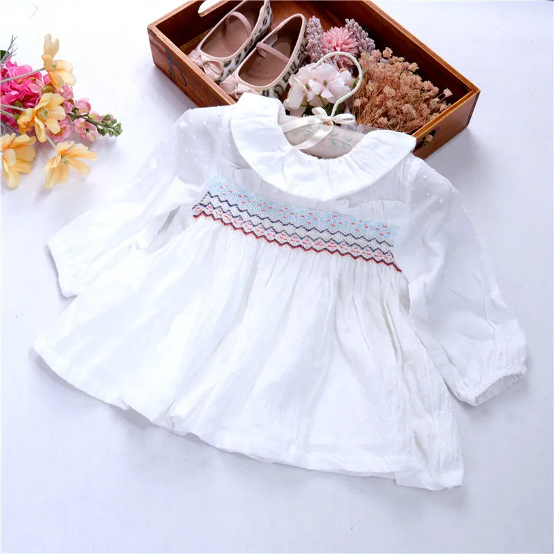 Блузка для маленьких девочек; белая детская одежда с длинными рукавами и воротником «Питер Пэн»; Модная хлопковая детская одежда с оборками